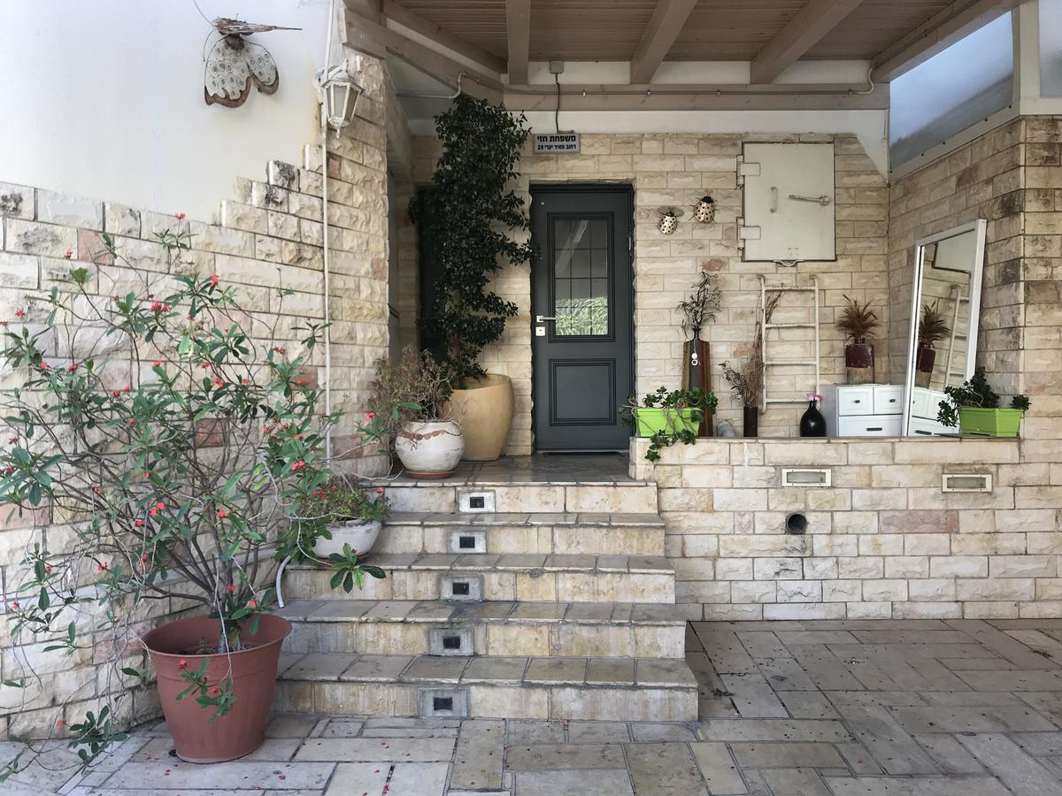Séjour chez l'habitant Charming Unit With Pool And Great Amenities